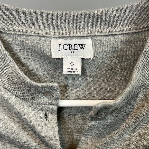 J. Crew Women's Gray Sweater - Picture 2 of 4